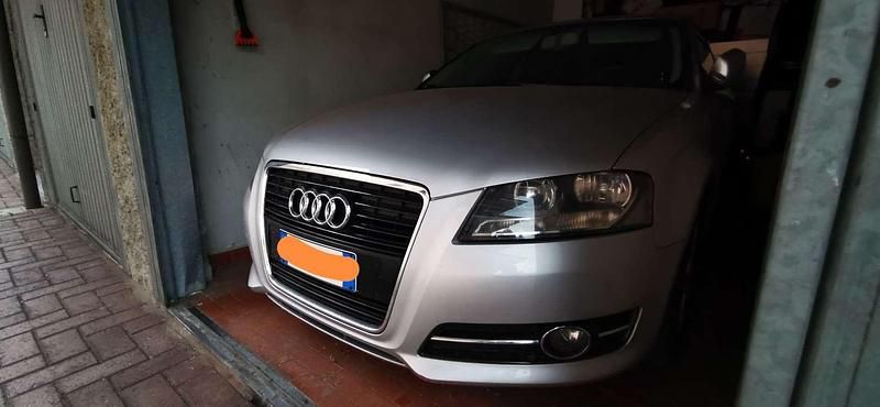 Begagnad Audi A3 Ambiente 90 HK (66 kW) 2012 Halvkombi