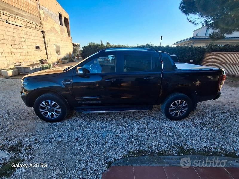 Usata Ford Ranger Wildtrack 213 CV (156 kW) 2022 Nero Pick-up