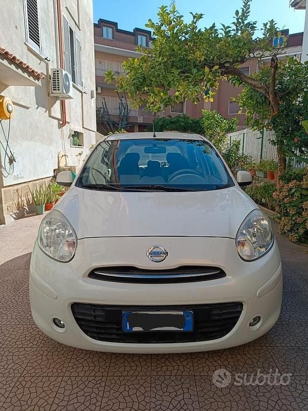 Bianco Usata 2012 Nissan Micra Due volumi | 4850 € (Cara) - Immagine 1/4
