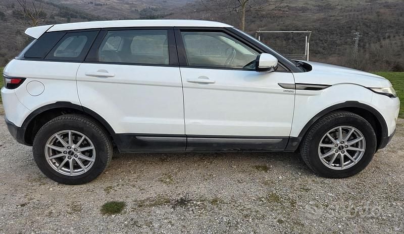 Usata Land Rover Range Rover evoque 190 CV (139 kW) 2012 Bianco SUV