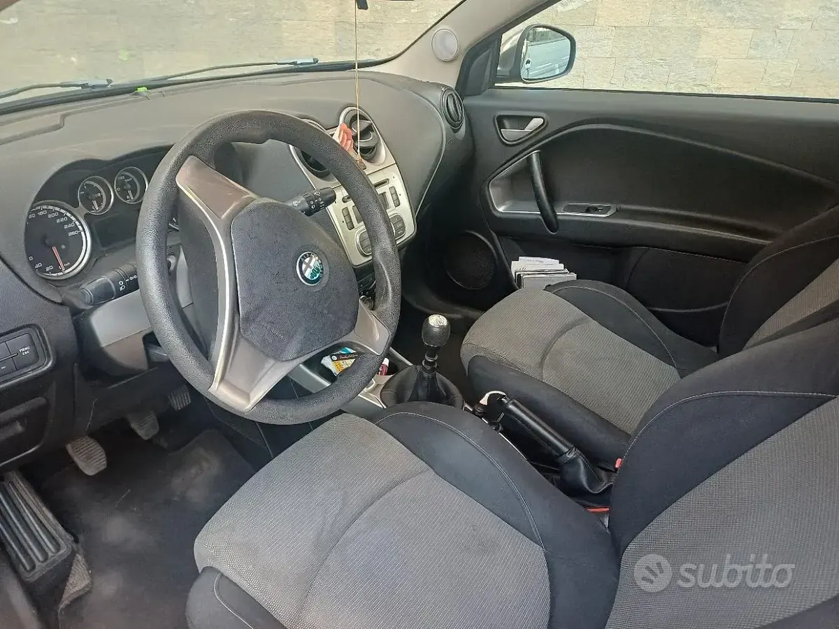 Usata Alfa Romeo MiTo 79 CV (58 kW) 2011 Nero Utilitaria