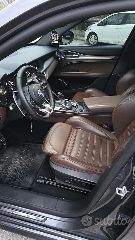 Usata Alfa Romeo Stelvio 210 CV (154 kW) 2018 Grigio SUV