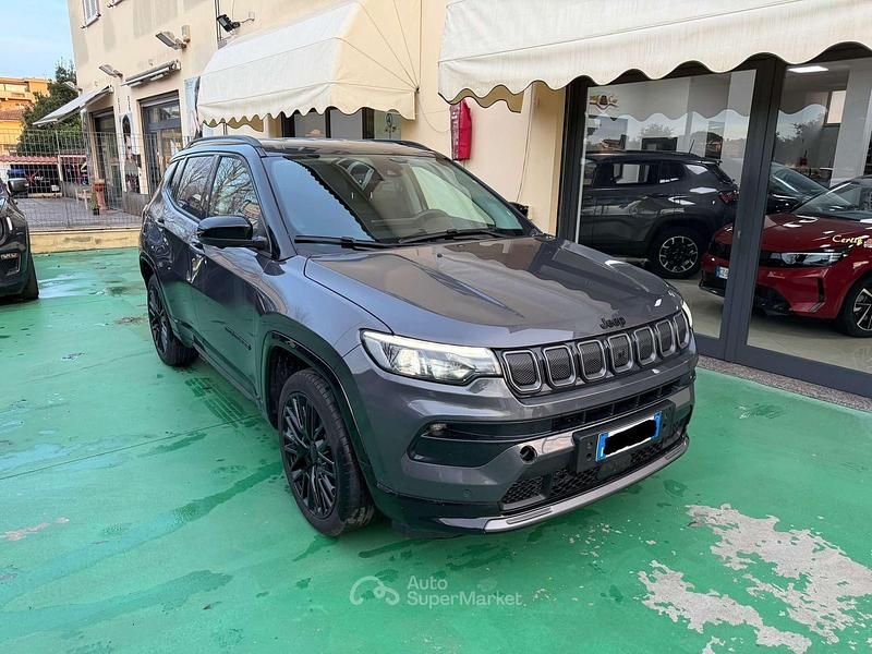 Usata Jeep Compass 131 CV (96 kW) 2024 Grigio SUV