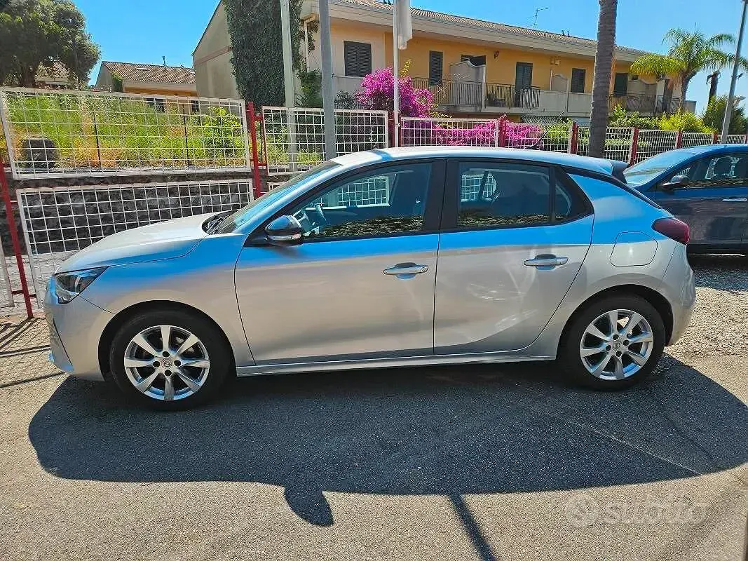 Usata Opel Corsa Elegance 75 CV (55 kW) 2023 Grigio Utilitaria