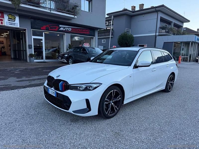 Usata BMW 320 M Sport 190 CV (139 kW) 2022 Bianco Station wagon