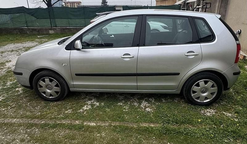 Usata VW Polo Comfortline 75 CV (55 kW) 2001 Berlina