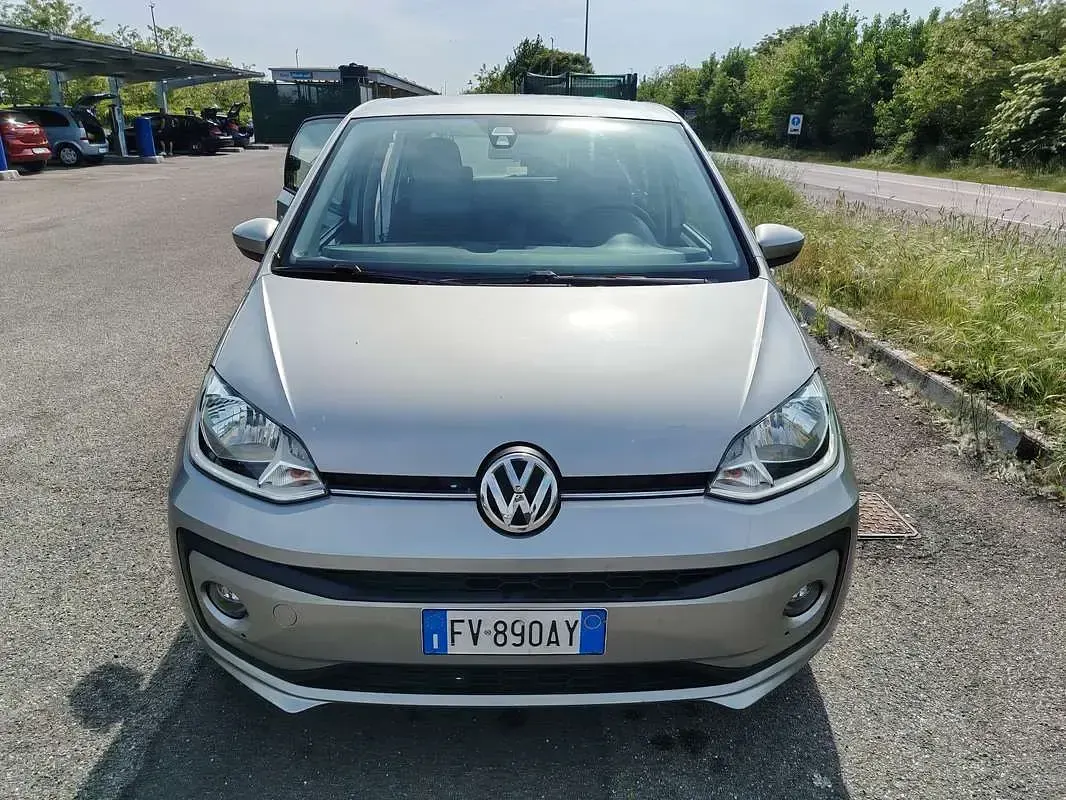 Usata VW up! Move 75 CV (55 kW) 2019 Argento Utilitaria