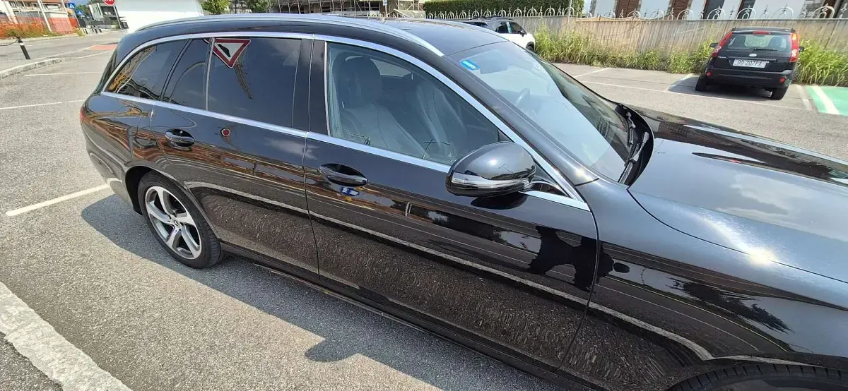 Usata Mercedes E220 Premium 200 CV (147 kW) 2022 Station wagon