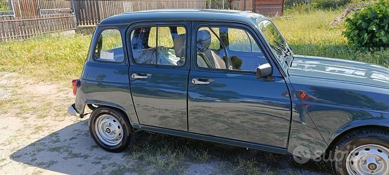Verde Usata 1993 Renault R4 Due volumi | 4700 € - Immagine 1/4