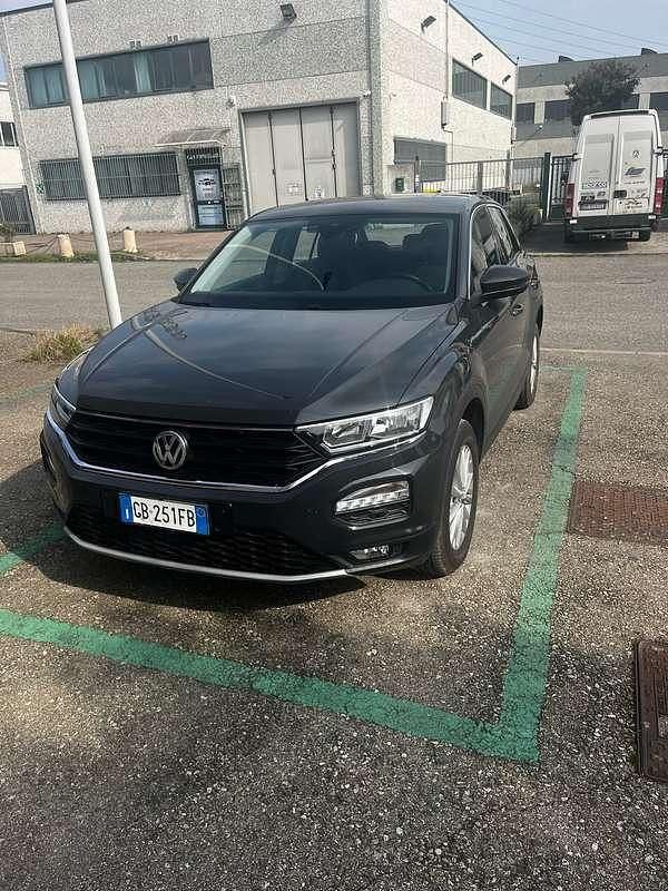 Usata VW T-Roc Advance 116 CV (85 kW) 2020 Grigio SUV