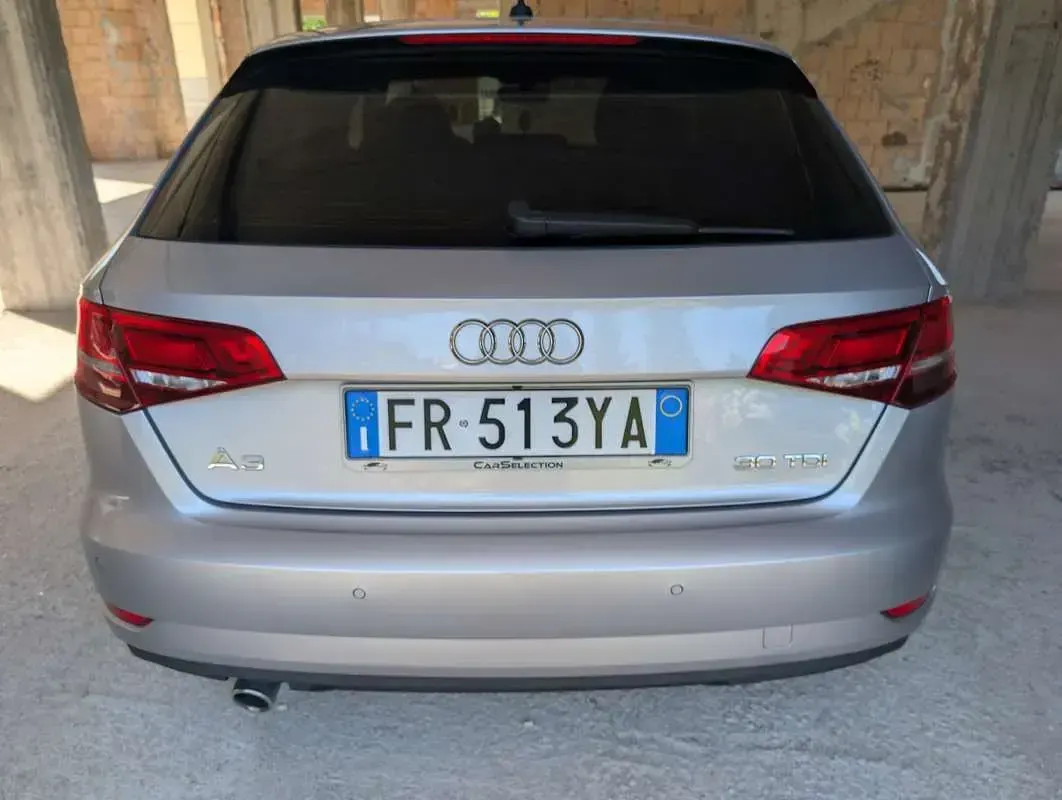 Usata Audi A3 Design 116 CV (85 kW) 2018 Berlina