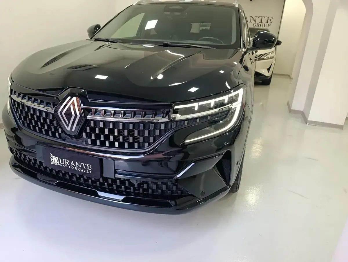 Usata Renault Austral Iconic 130 CV (95 kW) 2026 Nero SUV