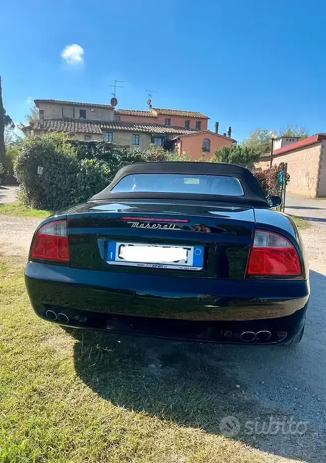 Usata Maserati Spyder 390 CV (286 kW) 2002 Nero Cabrio