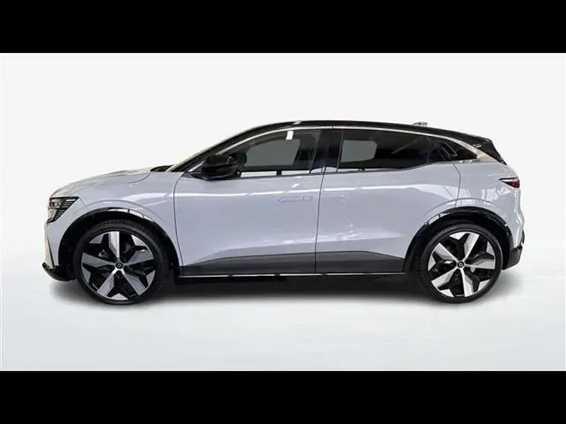 Usata Renault Megane E-Tech Techno 160 kW (218 CV) 2023 Grigio scuro Berlina