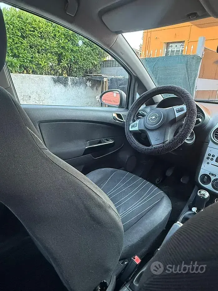 Usata Opel Corsa 75 CV (55 kW) 2009 Grigio Utilitaria