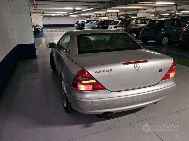 Usata Mercedes SLK200 1998 Grigio Cabrio