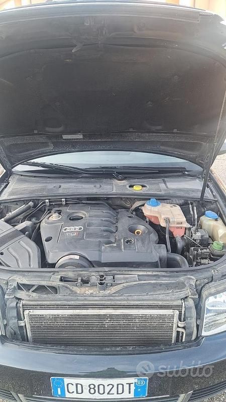 Usata Audi A4 130 CV (95 kW) 2003 Nero Berlina
