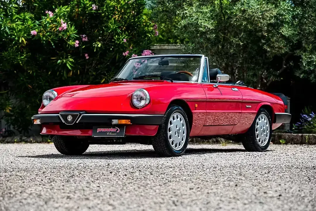 Usata Alfa Romeo Spider 101 CV (74 kW) 1989 Cabrio