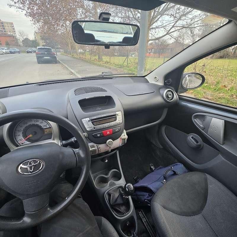 Usata Toyota Aygo 68 CV (50 kW) 2006 Utilitaria