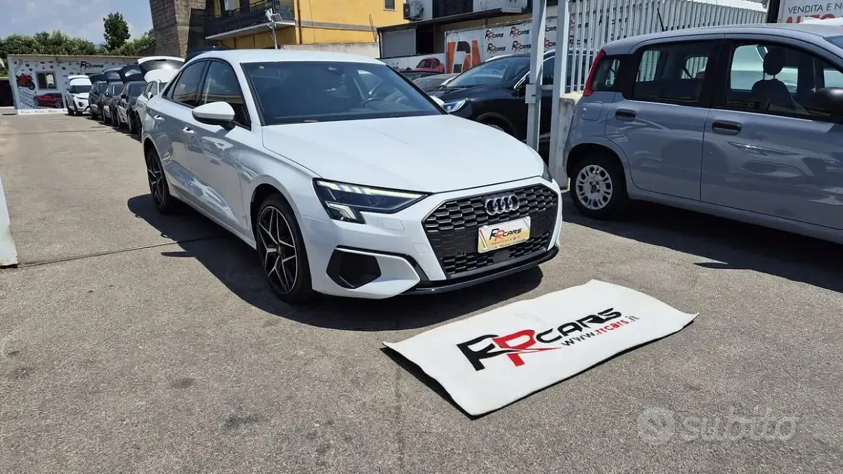 Usata Audi A3 Comfort 116 CV (85 kW) 2022 Bianco Berlina