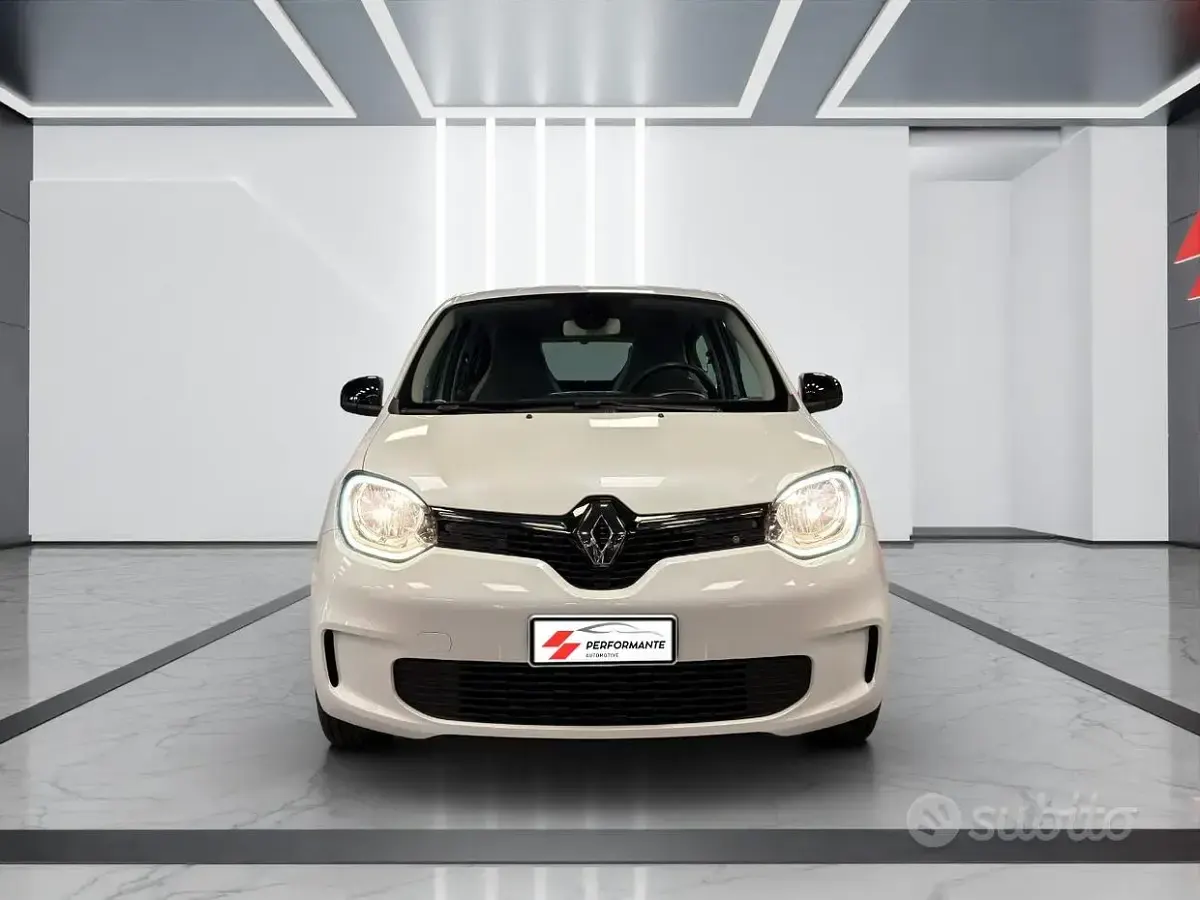 Usata Renault Twingo Equilibre 30 kW (42 CV) 2023 Other Utilitaria