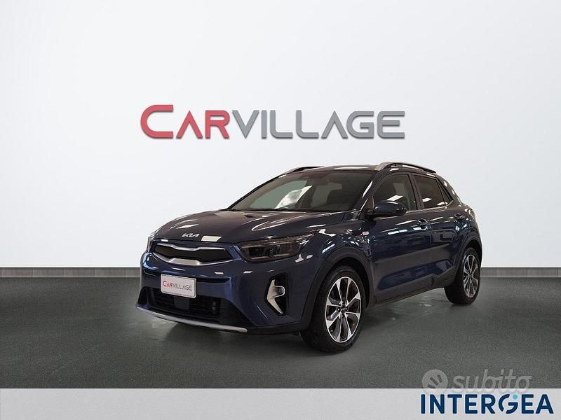 Usata Kia Stonic Style 101 CV (74 kW) 2022 Blu SUV