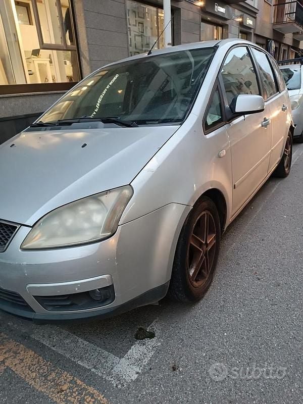 Begagnad Ford C-MAX 90 HK (66 kW) 2007 Minibuss