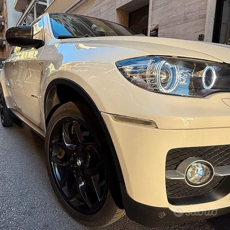 Begagnad BMW X6 Efficient Dynamics 235 HK (172 kW) 2008 Vit SUV