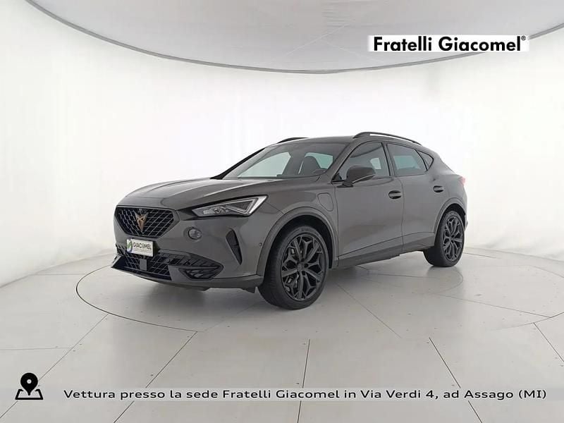 U4 grigio cliff Usata 2023 Cupra Formentor SUV | 33.900 € (Molto cara) - Immagine 1/4