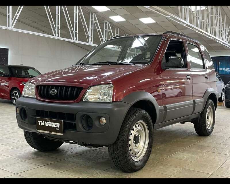 Rosso Usata 2002 Daihatsu Terios SUV | 4499 € (Buon prezzo) - Immagine 1/4