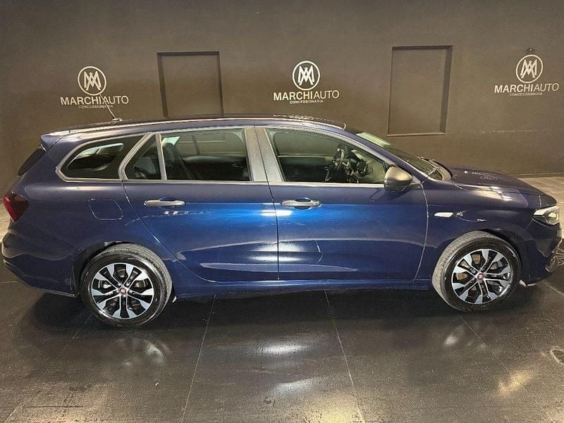 Usata Fiat Tipo Wagon 131 CV (96 kW) 2021 Blu metallizzato Station wagon