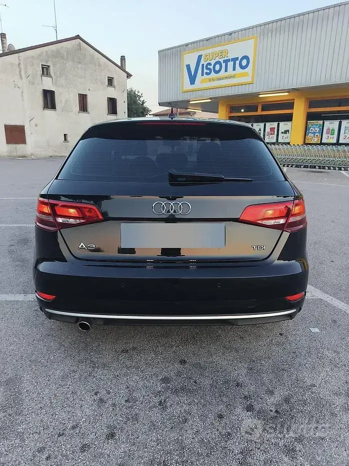 Usata Audi A3 Sport 110 CV (80 kW) 2016 Nero Berlina