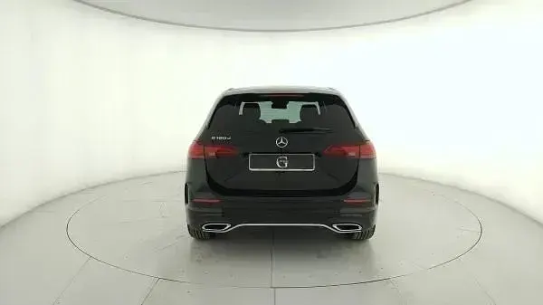 Usata Mercedes B180 Advanced Plus 116 CV (85 kW) 2025 Nero Utilitaria