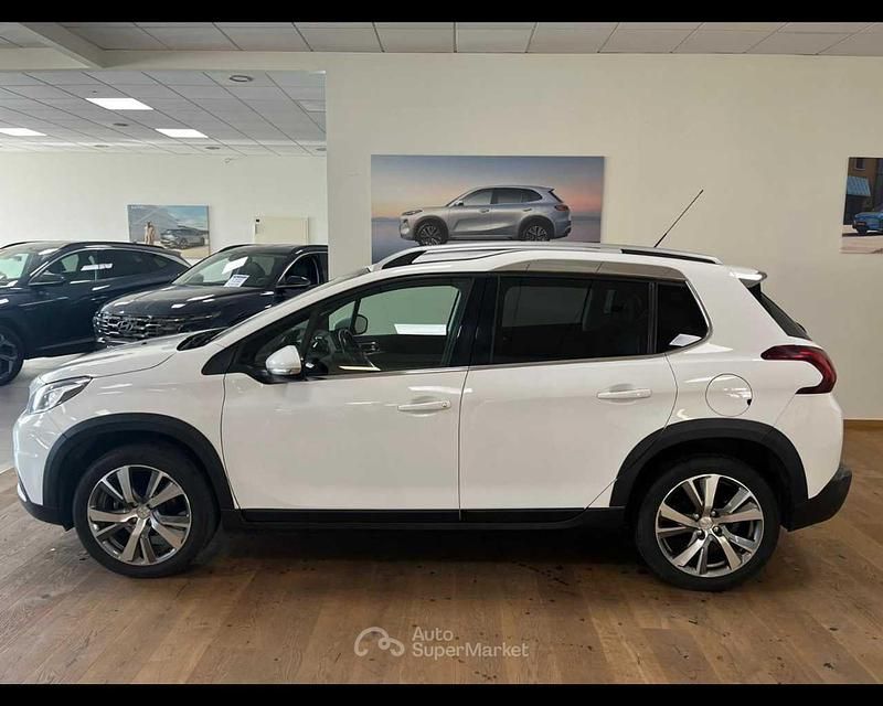Usata Peugeot 2008 Allure 99 CV (72 kW) 2018 Bianco SUV