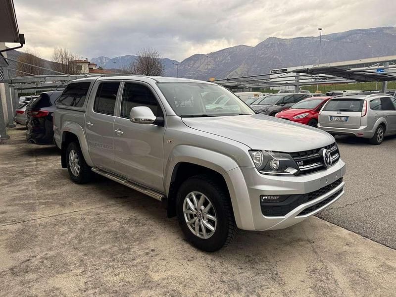 Usata VW Amarok Comfortline 204 CV (150 kW) 2019 Grigio Pick-up