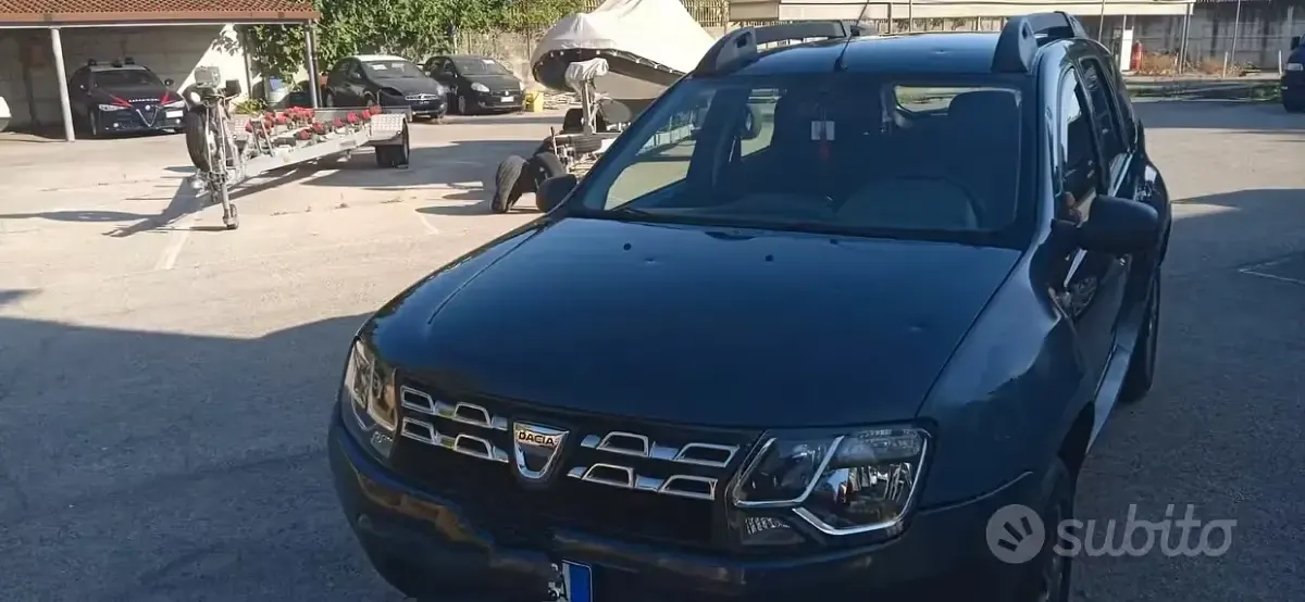 Usata Dacia Duster 105 CV (77 kW) 2015 Grigio SUV