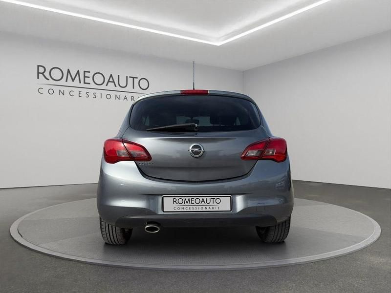 Usata Opel Corsa 90 CV (66 kW) 2018 Grigio scuro metallizzato Utilitaria