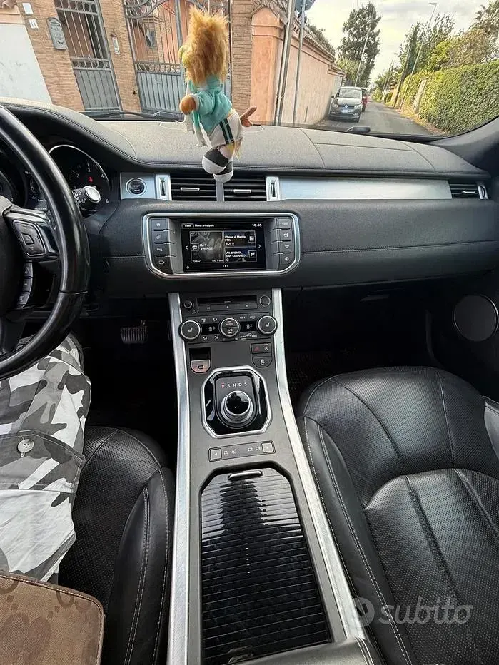 Usata Land Rover Range Rover evoque 179 CV (131 kW) 2017 Grigio SUV