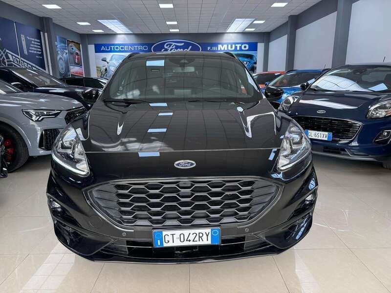 Usata Ford Kuga ST-Line 120 CV (88 kW) 2024 Nero SUV