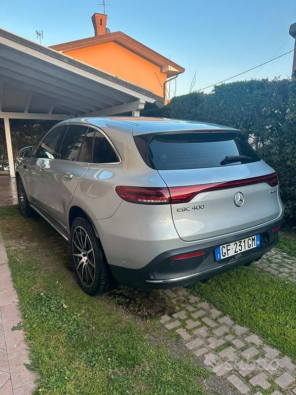 Usata Mercedes EQC400 Edition 294 kW (400 CV) 2021 Grigio SUV