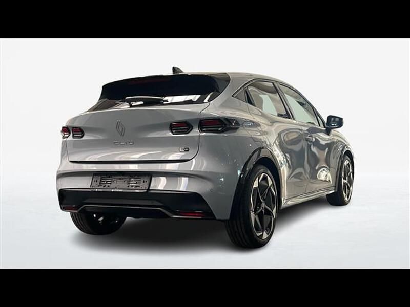 Nuova Renault Clio V Techno 160 CV (117 kW) 2025 Grigio chiaro