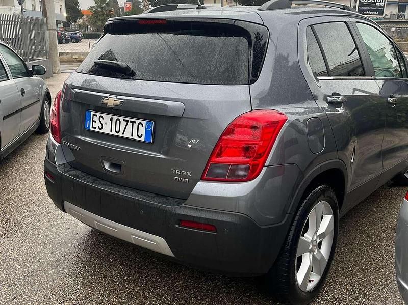Usata Chevrolet Trax LTZ 131 CV (96 kW) 2014 Grigio SUV
