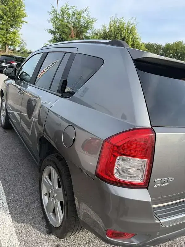 Usata Jeep Compass Sport 136 CV (100 kW) 2011 SUV