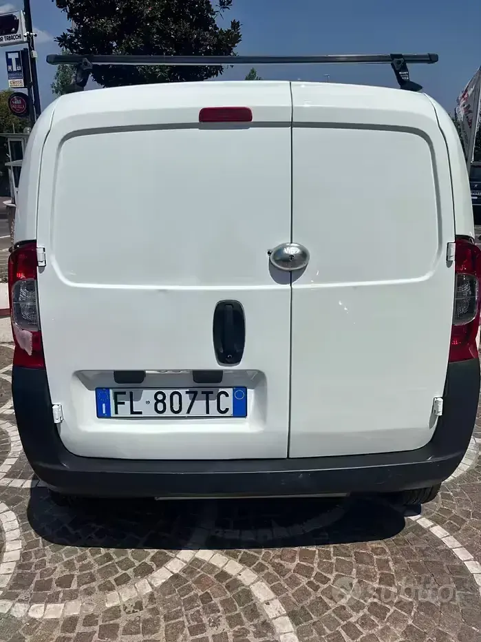 Usata Fiat Doblò Easy 69 CV (50 kW) 2017 Bianco Monovolume
