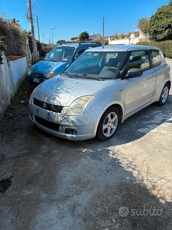 Usata Suzuki Swift 2005 Grigio Utilitaria
