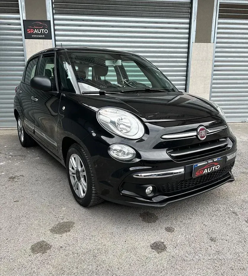 Usata Fiat 500L Lounge 120 CV (88 kW) 2019 Nero Monovolume