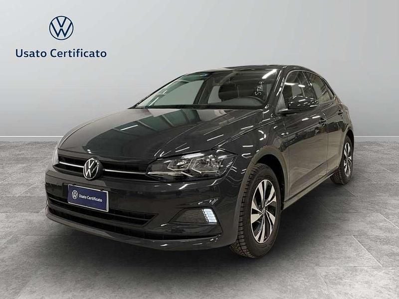 Grigio Usata 2021 VW Polo Comfortline Tre volumi | 16.900 € (Buon prezzo) - Immagine 1/4