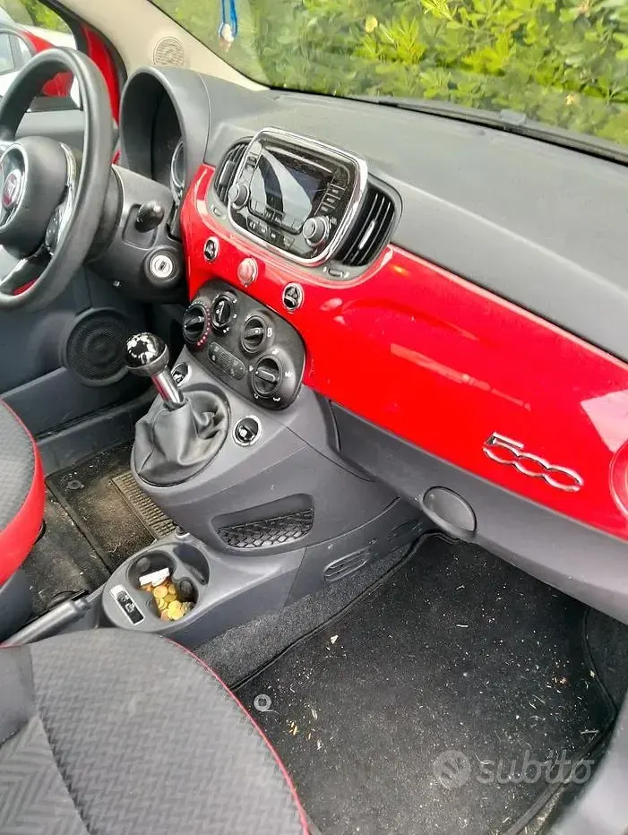 Occasion Fiat 500 Lounge 95 PK (69 kW) 2017 Rood Sedan