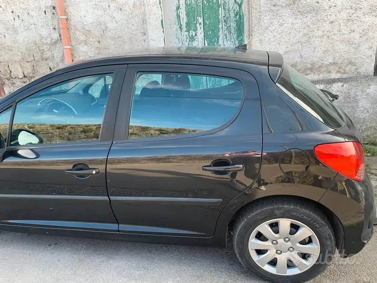 Brugt Peugeot 207 88 HK (64 kW) 2007 Sort Hatchback