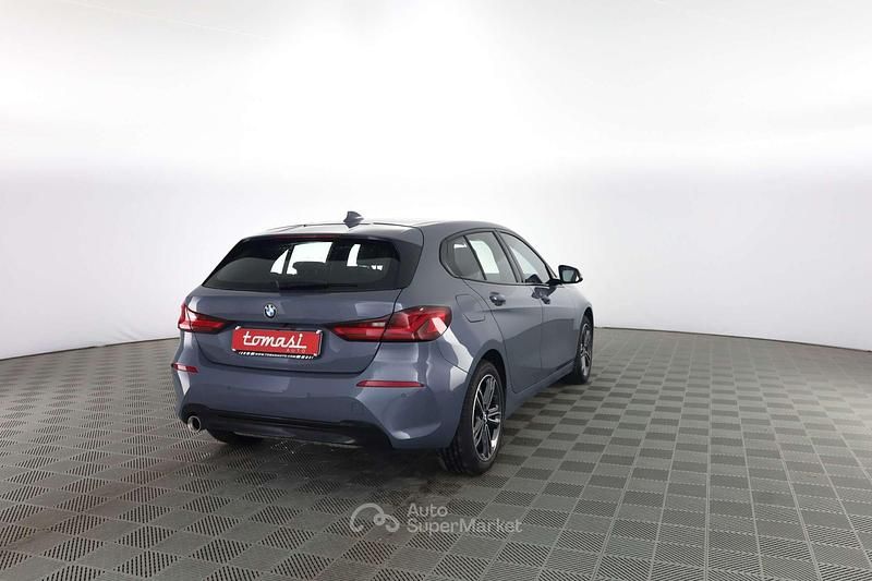 Usata BMW 118 Sport Line 140 CV (102 kW) 2021 Storm bay Utilitaria